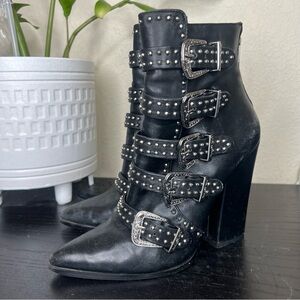 Steve Madden Comet Western Studded Heeled Boots